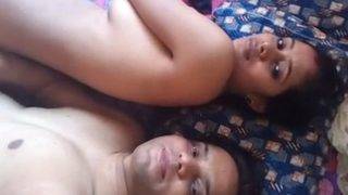 Malam Panas Penuh Gairah Meghana Di Malam Madu