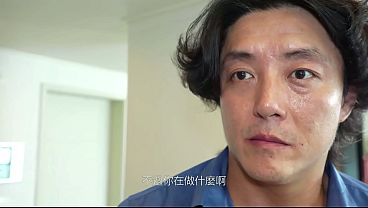 Korea – Ngegoda Cowok Lajang – Pembantu Rumah Tua Yang Bikin Ngilu, Seksi Banget!
