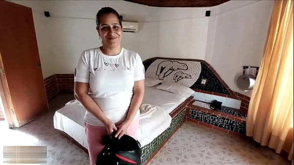 Menggila Dengan Ibu Mertua Di Sudut-sudut Kota Karena Pacar Mencampakkan Aku Di Kencan – Bagian 1 – Film Panas