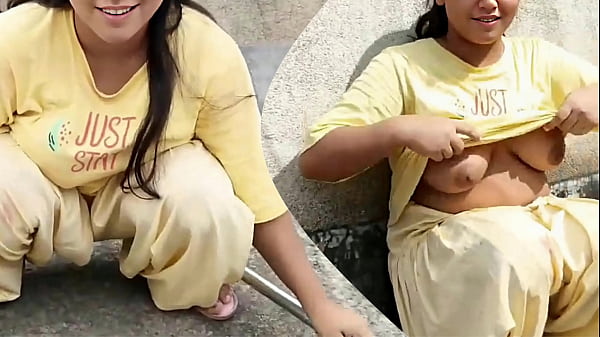 Janda Muda Montok Di Atap Rumah, Mesum Sama Bini Orang, Video Bokep Desa Sange Abis.