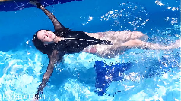 Jessica Bunny Tersembunyi Di Dasar Laut