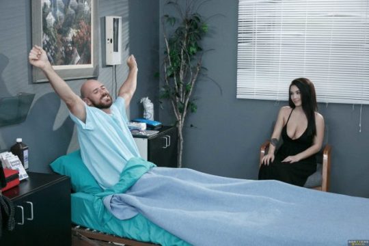 Audrey Bitoni Lagi Ngaceng, Minta Dikocok Sampai Teler