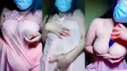 Meyy Makin Gila, Remes-remes Tetek Mangganya Yang Montok.