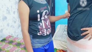 Sali Ngencrotin Kontol Jija Ke Dalam Memeknya Yang Montok Dan Basah Kuyup