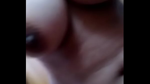 Desi Callboy Lagi Ngewein Delhi Bhabhi Panas.