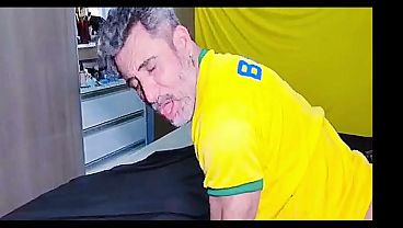 Orang Arab Datang Ke Brazil Dan Memperkosa Pantat Gede Brazilian (cuplikan)