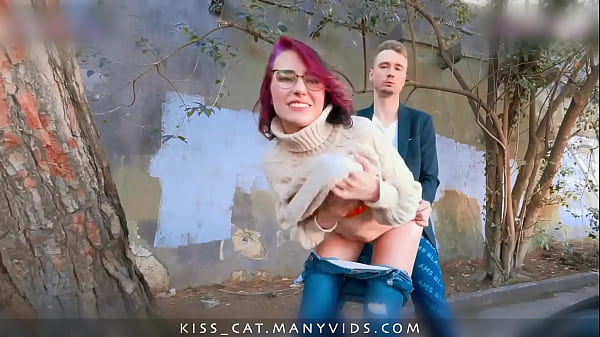 Kisscat Sarapan Cinta Sosis Panas – Agen Umum Jemput Cewek Rusia Buat Ngentot Di Luar