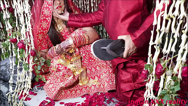 Malam Pertama Pernikahan India, Nafsu Terpendam Meledak, Adegan Erotis Yang Bikin Malu.