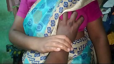 Ibu Rumah Tangga India Priyanka, Siap Melayani Nafsu Di Ranjang.