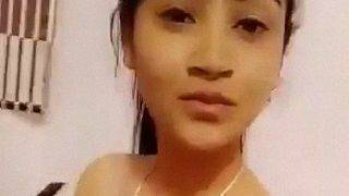 Desi Remaja Telanjang Pake Filter Lucu Yang Bikin Ngilu