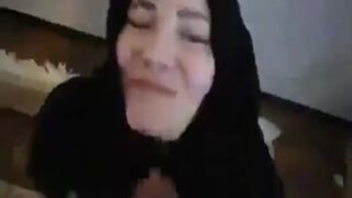 Video Sialan, Abis Sholat, Si Suami Ngentot Habis-habisan Sama Istri Di Bangladesh.