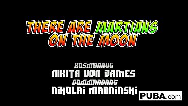 Kosmonot Rusia Nikita Von James Dilarang Bicara, Disuruh Diam Sama Jenderalnya Sambil Main-main Di Mulut.