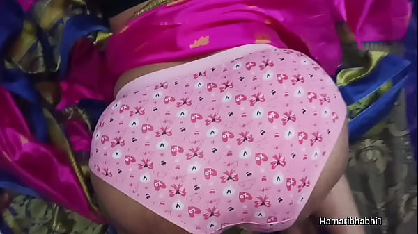 Real Indian Desi Bhabhi Ngewe Hot Banget.