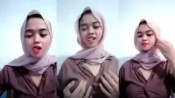 Jilbab Cantik Live Bikin Ngaceng, Sange Berat Lihat Body Montoknya