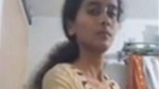 Video Mandi Sendirian Si Seksi Desi Kurus Bikin Ngiler