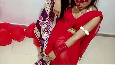 Isteri Baru Nikah India Pake Sari Merah, Ngerayain Valentine Sama Suami Desi, Crot Di Dalem – Bokep Hindi Paling Hot