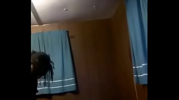 Tebal, Montok, Siap Dibuka Dari Belakang Untuk Kontol Hitam Dari Iklan Baris.